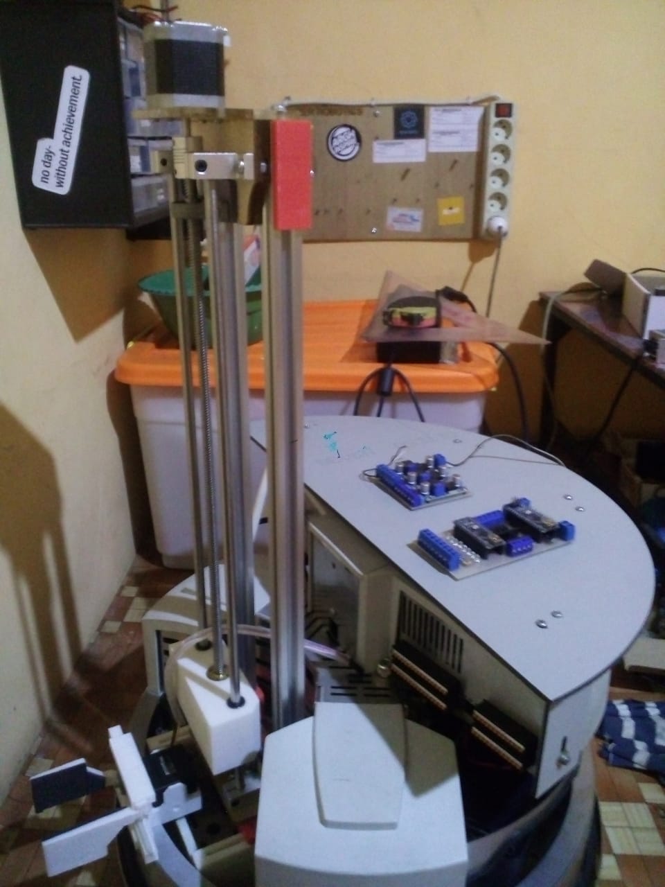 滑块升降器夹持器3D数模图纸 STEP格式(1)